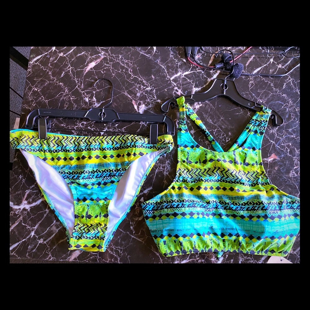 Swim suit